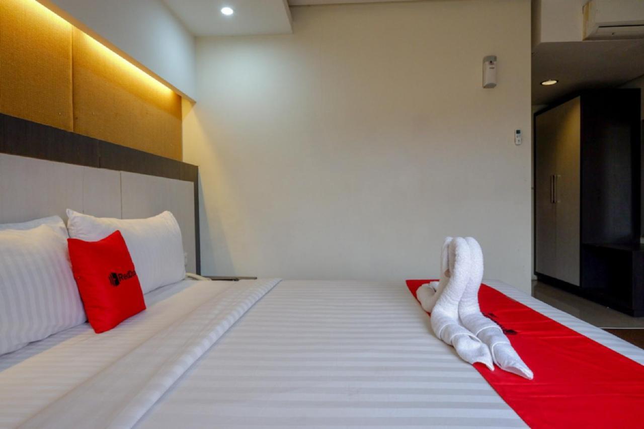 Reddoorz Plus Near Hotel Benua Kendari Luaran gambar