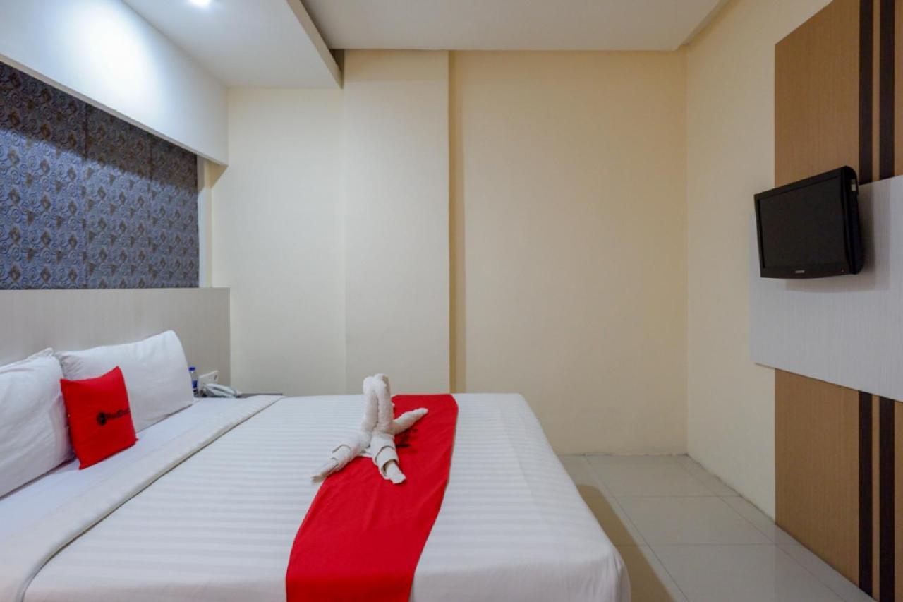 Reddoorz Plus Near Hotel Benua Kendari Luaran gambar